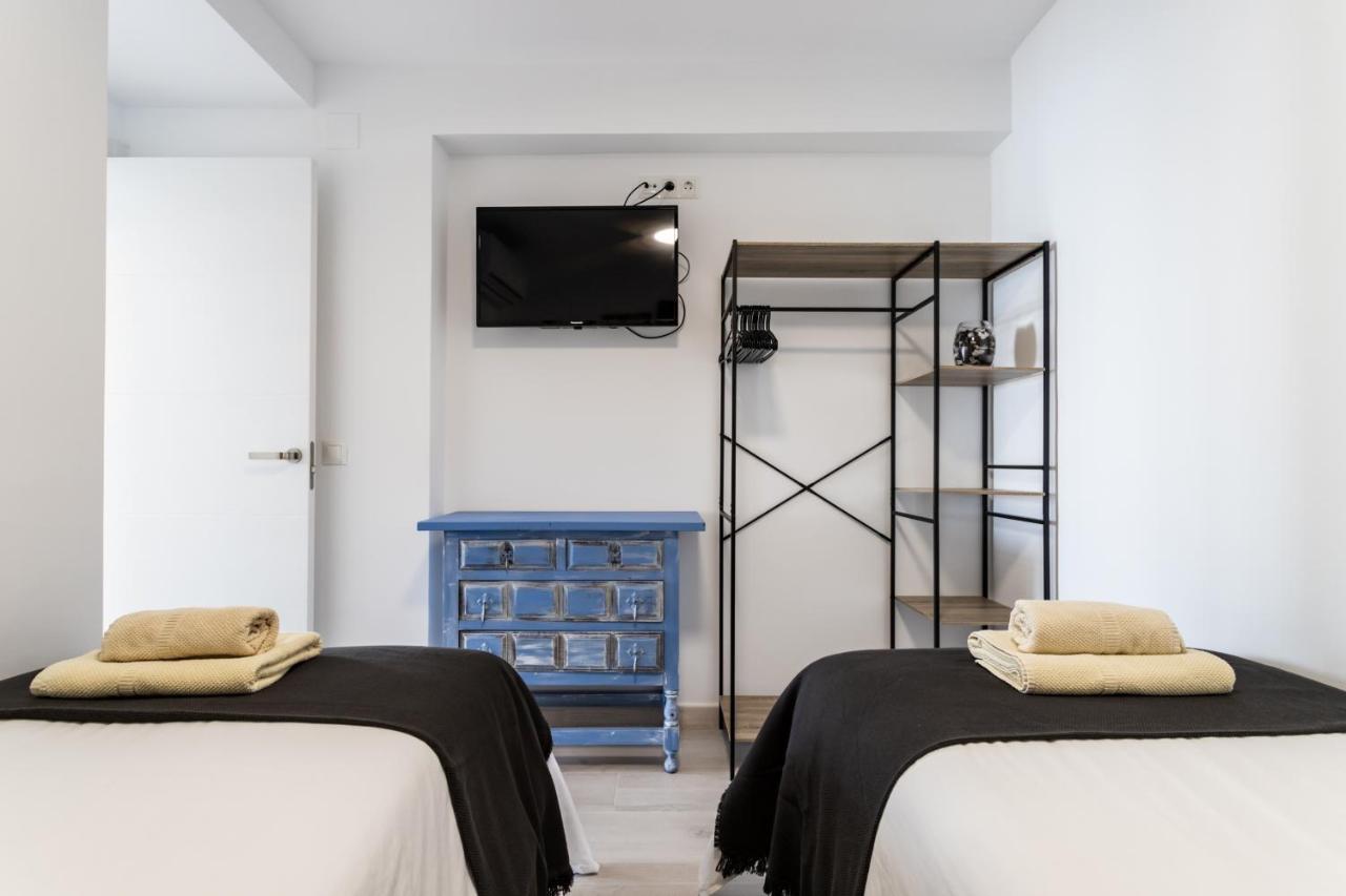 Sur Suites La Peseta Фуeнхирола Екстериор снимка